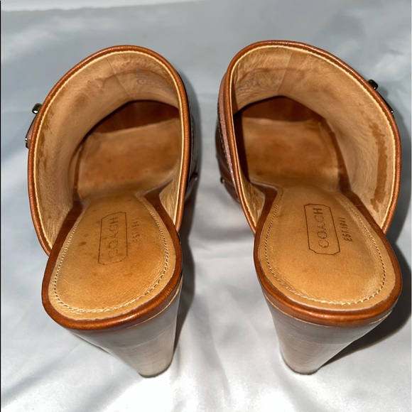 Coach Cognac Clog, Size 6 - Picture 6 of 7